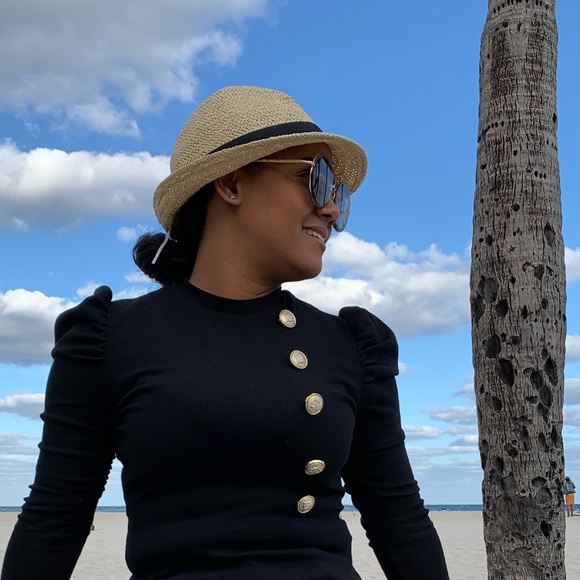 Meet your Posher, Jenny - Picture 1 of 1